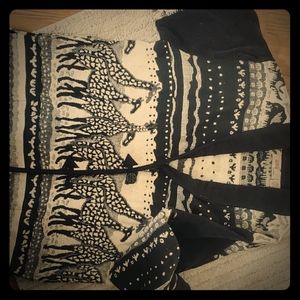 Giraffe lovers cardigan